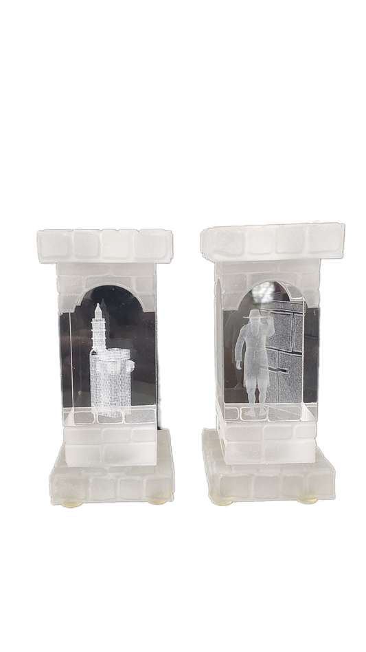 Candle Holder Laser-etched with Migdal Dovid and Kotel