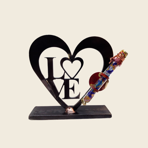 Laser Heart Shards Holder with LOVE